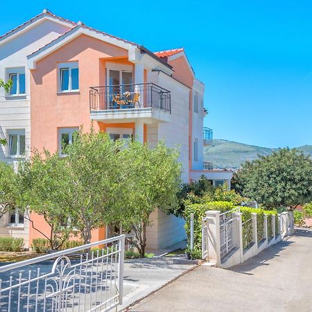 Villa Mihaela Τρογκίρ Εξωτερικό φωτογραφία